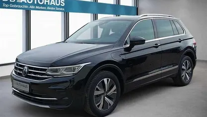 Gebraucht VW Tiguan Elegance 245 PS (180 kW) 2021 Schwarz SUV