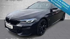 Schwarz Gebraucht 2022 BMW 530 Performance Kombi | 42.980 € (Fairer Preis)