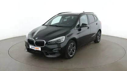 Gebraucht BMW 220 Active Tourer Sport Line 178 PS (130 kW) 2022 Schwarz Van / Kleinbus