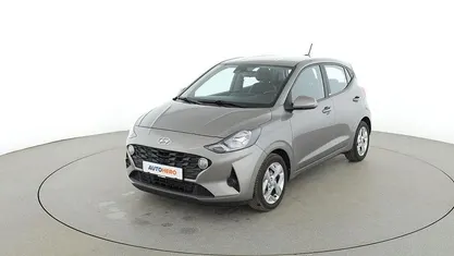 Gebraucht Hyundai i10 Trend 84 PS (61 kW) 2021 Braun Kleinwagen