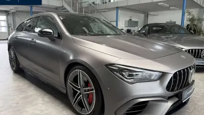 Gebraucht Mercedes CLA45 AMG Shooting Brake AMG 421 PS (309 kW) 2023 Manufaktur mountaingrau magno Kombi