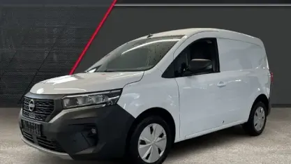 Neu Nissan Townstar N-Connecta 131 PS (96 kW) 2026 Weiss Kombi