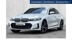 Weiß Gebraucht 2024 BMW 330e M Sport Limousine | 42.190 € (Fairer Preis)