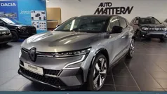 Grau Gebraucht 2024 Renault Mégane Techno Limousine | 33.990 € (Etwas zu teuer)