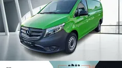 Gelbgrün Gebraucht 2021 Mercedes Vito Van / Kleinbus | 24.550 € (Fairer Preis)