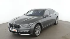 Grau Gebraucht 2018 BMW 740 Executive Limousine | 36.880 €