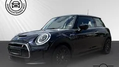 Schwarz Gebraucht 2022 Mini Cooper SE Kleinwagen | 17.790 € (Guter Preis)