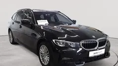 Saphirschwarz metallic Gebraucht 2021 BMW 318 Sport Line Kombi | 18.790 € (Fairer Preis)