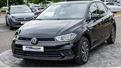 Neu VW Polo Life 95 PS (69 kW) 2026 Schwarz Kleinwagen
