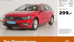 Rot Gebraucht 2022 VW Passat Business Kombi | 21.980 € (Superpreis)