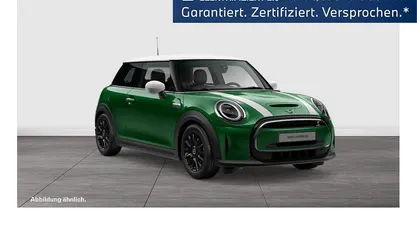 Grün Gebraucht 2022 Mini Cooper SE Kleinwagen | 17.970 € (Fairer Preis)