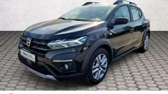 Gebraucht 2022 Dacia Sandero Comfort Kleinwagen | 15.980 € (Fairer Preis)