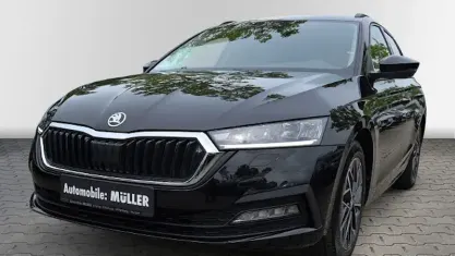 Gebraucht Skoda Octavia Ambition 115 PS (84 kW) 2023 Schwarz Kombi
