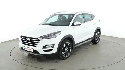 Weiß Gebraucht 2018 Hyundai Tucson Premium SUV | 18.500 € (Fairer Preis)