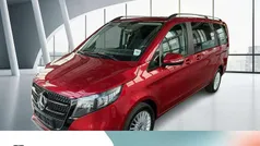 Hyazinthrot metallic Gebraucht 2024 Mercedes V250 Van / Kleinbus | 58.450 € (Superpreis)