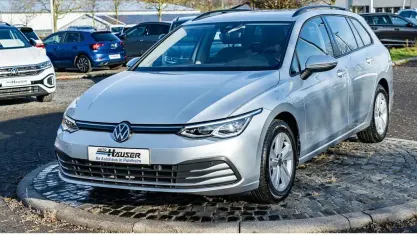 Gebraucht VW Golf VIII Business 131 PS (96 kW) 2023 Silber Kombi