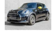 Schwarz Gebraucht 2023 Mini Cooper SE Kleinwagen | 20.350 € (Fairer Preis)