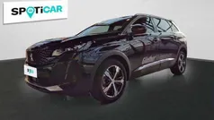 Schwarz Gebraucht 2024 Peugeot 5008 GT Van / Kleinbus | 34.990 € (Fairer Preis)