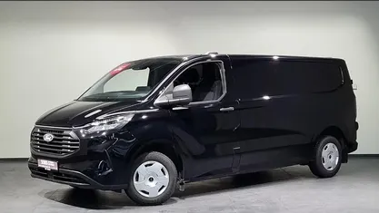 Schwarz, agate black metallic Gebraucht 2024 Ford Transit Custom Trend Limousine | 29.850 € (Fairer Preis)