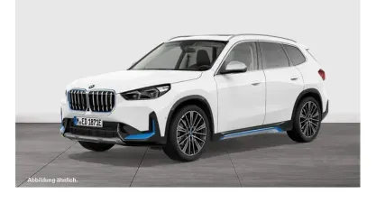 Gebraucht BMW iX1 xLine 230 kW (313 PS) 2023 Alpinweiss iii SUV