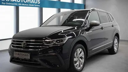 Usata VW Tiguan Allspace Life 200 CV (147 kW) 2024 Nero SUV