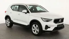 Crystal white perlglanz... Neu 2025 Volvo XC40 Core SUV | 36.595 € (Superpreis)