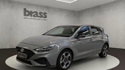 Shadow grey / sol Gebraucht 2022 Hyundai i30 N Line Limousine | 17.480 € (Fairer Preis)