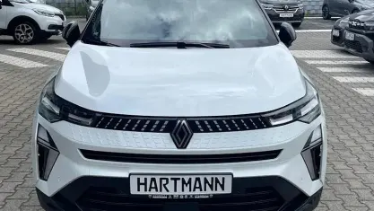Uusi Renault Captur Techno 115 HP (84 kW) 2025 Musta Katumaasturi