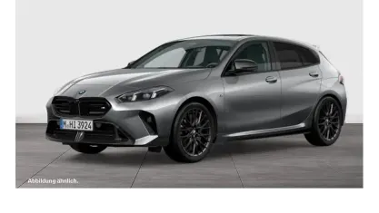 Usata BMW M135 Performance 300 CV (220 kW) 2025 Grigio Utilitaria