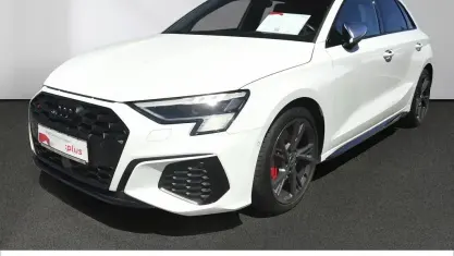 Gebraucht Audi S3 Ambiente 310 PS (228 kW) 2022 Gletscherweiß metallic Limousine