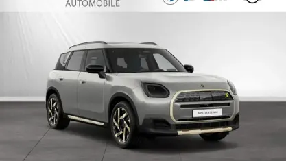 Usata Mini Countryman 230 kW (313 CV) 2025 Argento SUV
