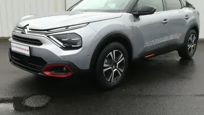 Gebraucht Citroën e-C4 Shine 100 kW (136 PS) 2022 Stahl grau (grau) Limousine