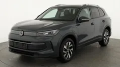 Delfingrau metallic Neu 2025 VW Tiguan Life SUV | 48.445 € (Superpreis)