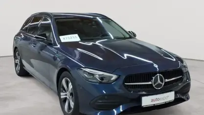 Gebraucht Mercedes C180 Avantgarde 170 PS (125 kW) 2023 Sodalithblau metallic Kombi
