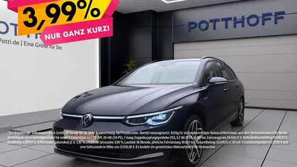 Second-hand VW Golf VIII Style 150 CP (110 kW) 2022 Albastru Break