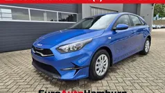 Blue flame metallic Neu 2025 Kia Ceed Vision SUV | 23.090 € (Guter Preis)