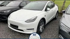 Pearl white multi coat Gebraucht 2023 Tesla Model Y SUV | 37.995 € (Fairer Preis)