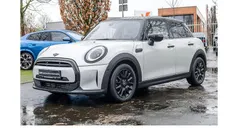 Silber Gebraucht 2022 Mini Cooper Kleinwagen | 23.995 € (Fairer Preis)