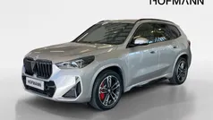 Cape york grün metallic Neu 2024 BMW X1 M Sport SUV | 51.390 € (Fairer Preis)
