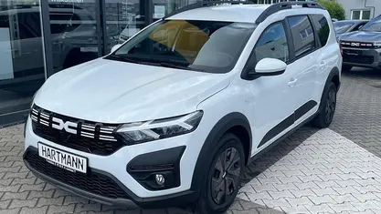 Neu Dacia Jogger Expression 110 PS (80 kW) 2025 Weiß Van / Kleinbus