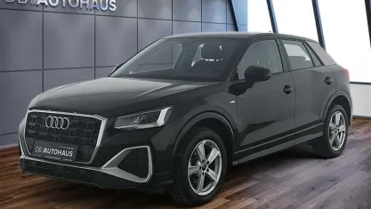 Gebraucht Audi Q2 S-Line 150 PS (110 kW) 2024 Schwarz SUV