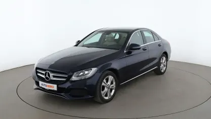 Gebraucht Mercedes C200 Avantgarde 160 PS (117 kW) 2018 Blau Limousine