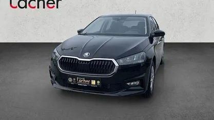 Neu Skoda Fabia Essence 95 PS (69 kW) 2026 Blackmagic perleffekt Limousine