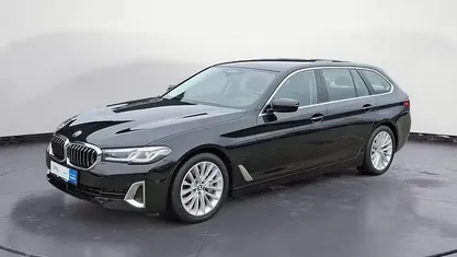 Second-hand BMW 530 Luxury Line 286 CP (210 kW) 2021 Negru Break