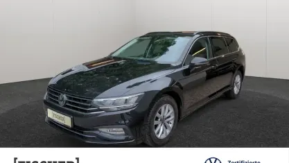 Gebraucht VW Passat Business 150 PS (110 kW) 2023 Schwarz Kombi