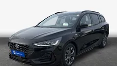 Schwarz Gebraucht 2023 Ford Focus ST-Line X Kombi | 20.890 € (Superpreis)
