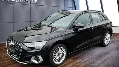 Gebraucht Audi A3 Advanced Plus 150 PS (110 kW) 2023 Schwarz Limousine