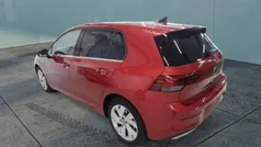 Rot Gebraucht 2023 VW Golf VIII Style Limousine | 25.490 € (Fairer Preis)
