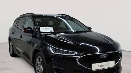 Gebraucht Ford Focus Cool & Connect 120 PS (88 kW) 2022 Agate black metallic Kombi