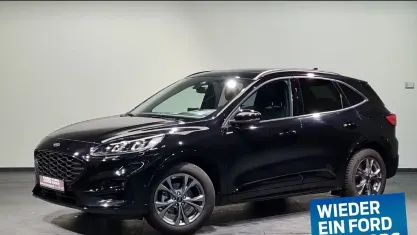 Gebraucht Ford Kuga ST-Line X 150 PS (110 kW) 2023 Schwarz, agate black metallic SUV